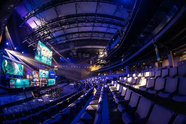 上分享精彩 上分享精彩