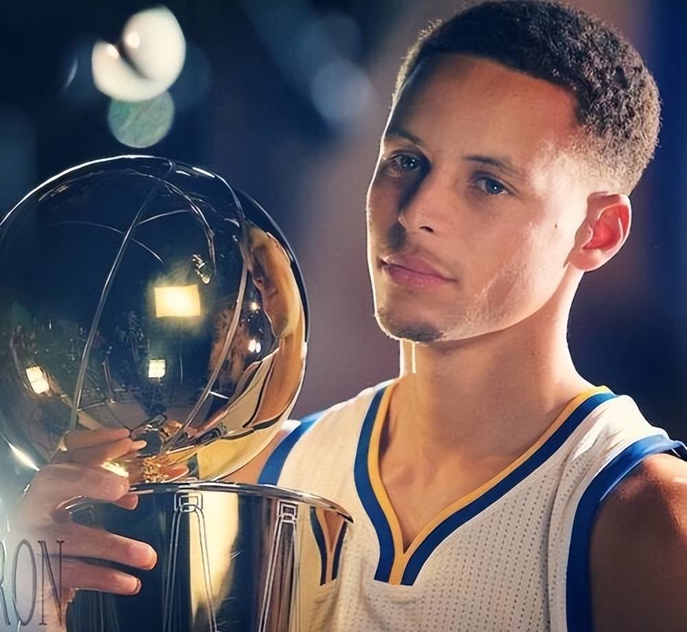 在定位球上 在定位球上